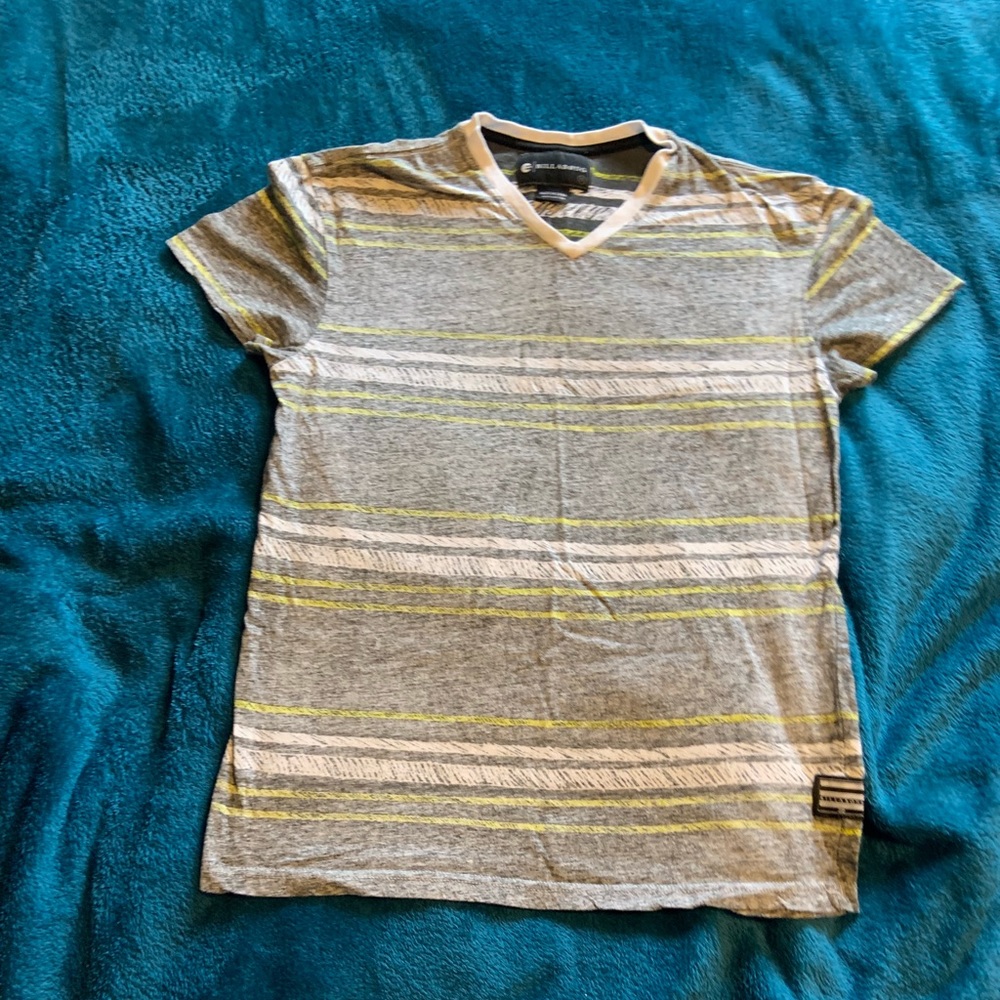 Men’s billabong T-shirt